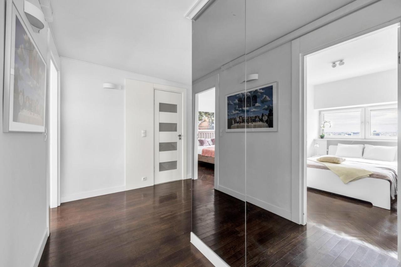 23rd Floor 3br With Views Of Appartamento *